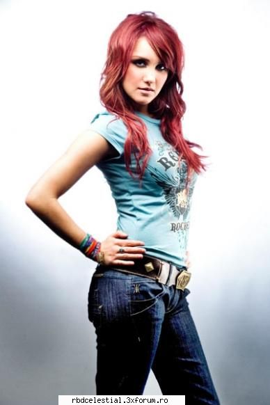 Dulce sau Anahi?? - poate...dulce...e mai rebela...dar si anahi - Dulce Maria