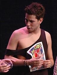ce va place la chris:* - ce va place la pollito? - Chris