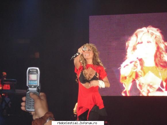 poze anny in concerte :D - andr33_y_love_dul_rock - Anahi
